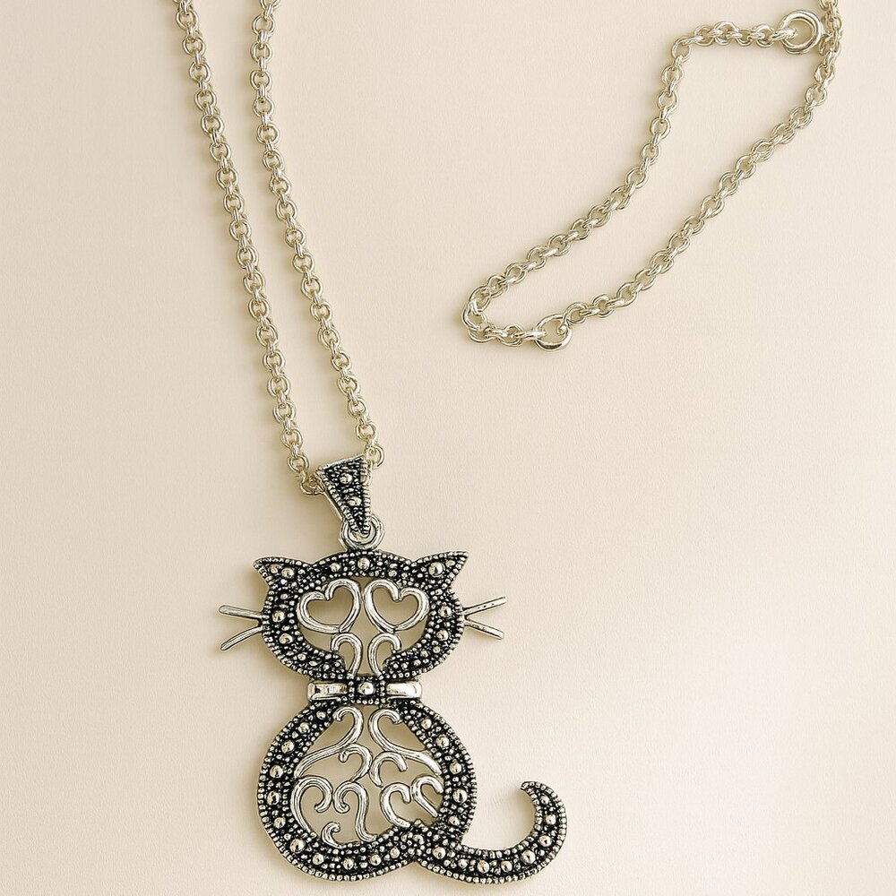 Signed Thai MO Marcasite Cat Pendant Silver Tone Necklace